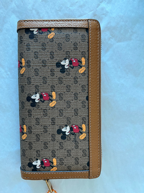 GUCCI GG Disney X Mickey Mouse Zip Around Wallet Tan Brown Italy Authentic NEW