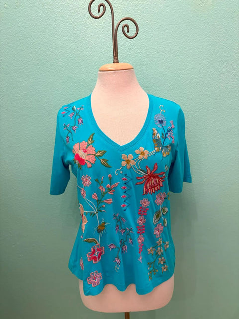 Johnny Was Maureen Trapunto 3/4 Tee Shirt Floral Embroidered Top Scuba Blue NEW