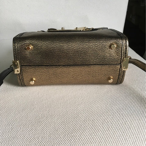 Coach Metallic Pebble Swagger 20 Carryall Handbag Zip Bag Light Gold Purse NEW