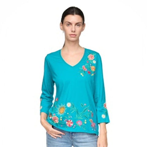 Johnny Was Ziviana Trapunto Tee Floral Embroidery Cotton Shirt Tile Blue Top NEW