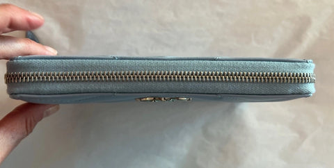 Gucci GG Marmont Ice Light Chevron Blue Continental Wallet Blue Leather New