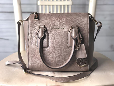 Michael Kors Womens Selby Medium Signature Satchel Brown Shoulder Bag Purse New