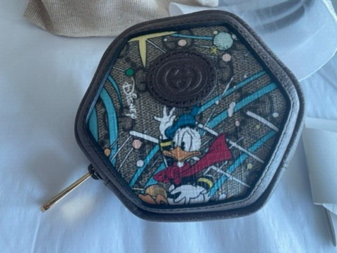 GUCCI GG Disney X Donald Duck Zip Around Marmont Brown Italy Coin Bag Purse NEW