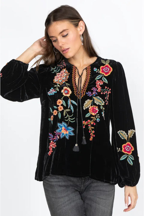 Johnny Was Ardell Velvet Relaxed Tee Blouse Floral Embroidery Top Shirt Black NEW