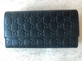 Gucci Signature GG Black Clutch Fold over GG Wallet Bag Box Purse Italy New