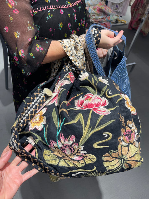 Johnny Was Maisie Linen Tote Bag Animal Floral Embroidery Black Handbag Purse NEW